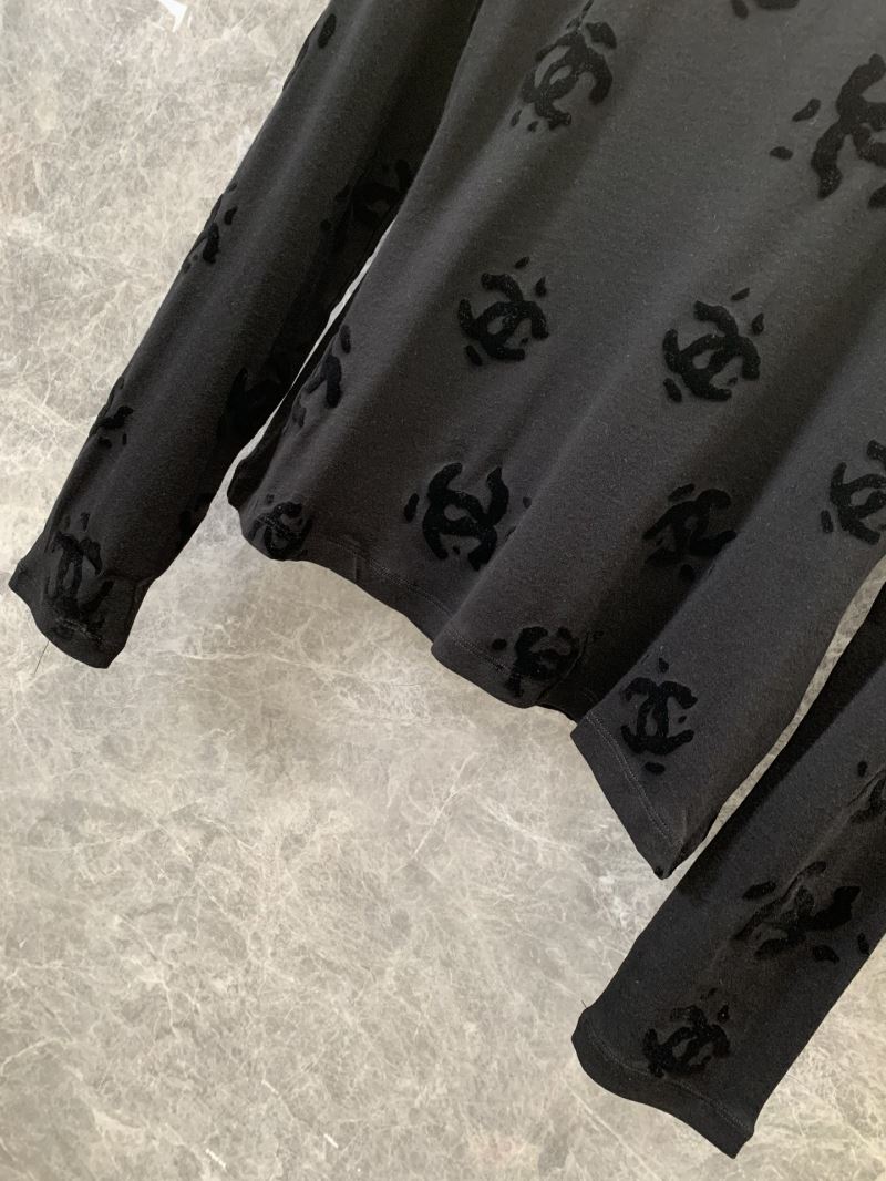 Chanel T-Shirts